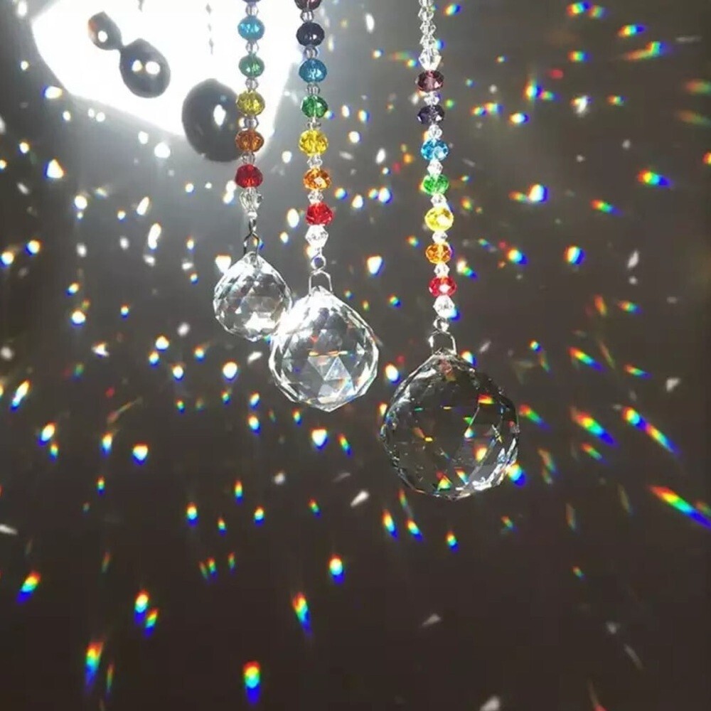 Sun catcher🌈 chakra crystal diamond ball 20mm rainbow shiny strand beaded cute